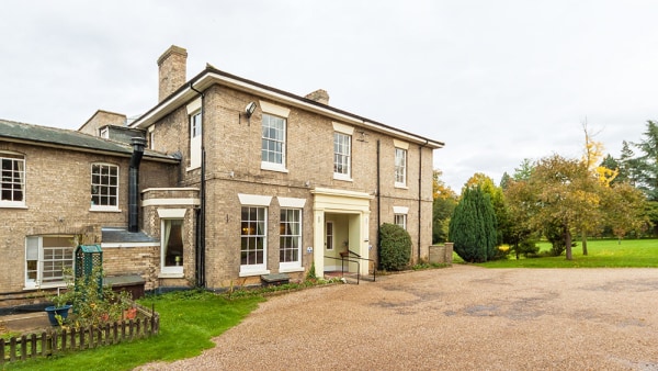 Colchester - CO6 2LT